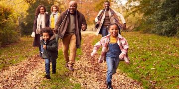 Allocations Familiales en France 2025 : Changements et Comment en Bénéficier - Cover Image