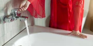 Comment entretenir vos vêtements Shein pour qu'ils durent plus longtemps : nos conseils pratiques Comment entretenir vos vêtements Shein pour qu'ils durent plus longtemps : nos conseils pratiques - Cover Image