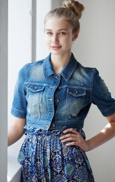 Mode durable : Transformez vos vêtements Shein en pièces tendance grâce à des tutoriels