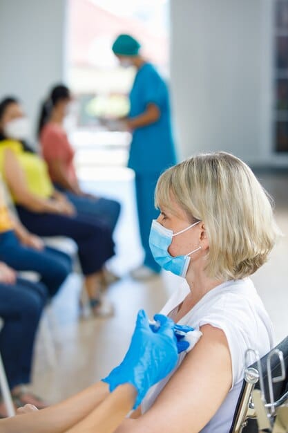 Nouvelles directives de Santé Canada sur la vaccination pour l’hiver 2025