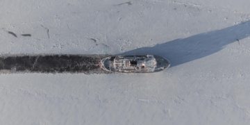 Le Canada Renforce sa Présence Militaire dans l'Arctique : Investissement de 1 Milliard $ - Cover Image