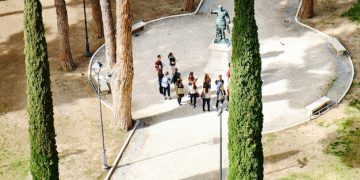 Écoles de commerce : Frais de scolarité vs salaires en 2024 (France) - Cover Image