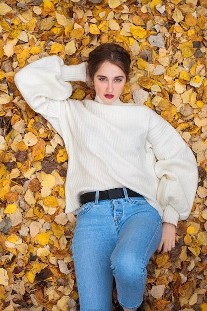 Accessorize Like a Pro: 3 Key Pieces for Seasonal Style