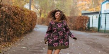 Seasonal Prints: Your Guide to a Stylish Wardrobe - Cover Image