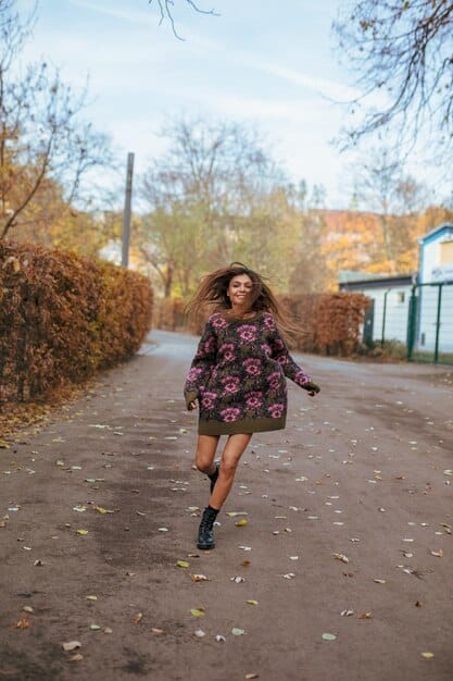 Seasonal Prints: Your Guide to a Stylish Wardrobe