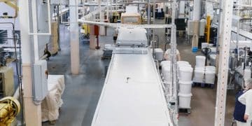 Robotics Revolution: Cutting Labor Costs in US Fashion Factories Robotics Revolution: Cutting Labor Costs in US Fashion Factories - Cover Image